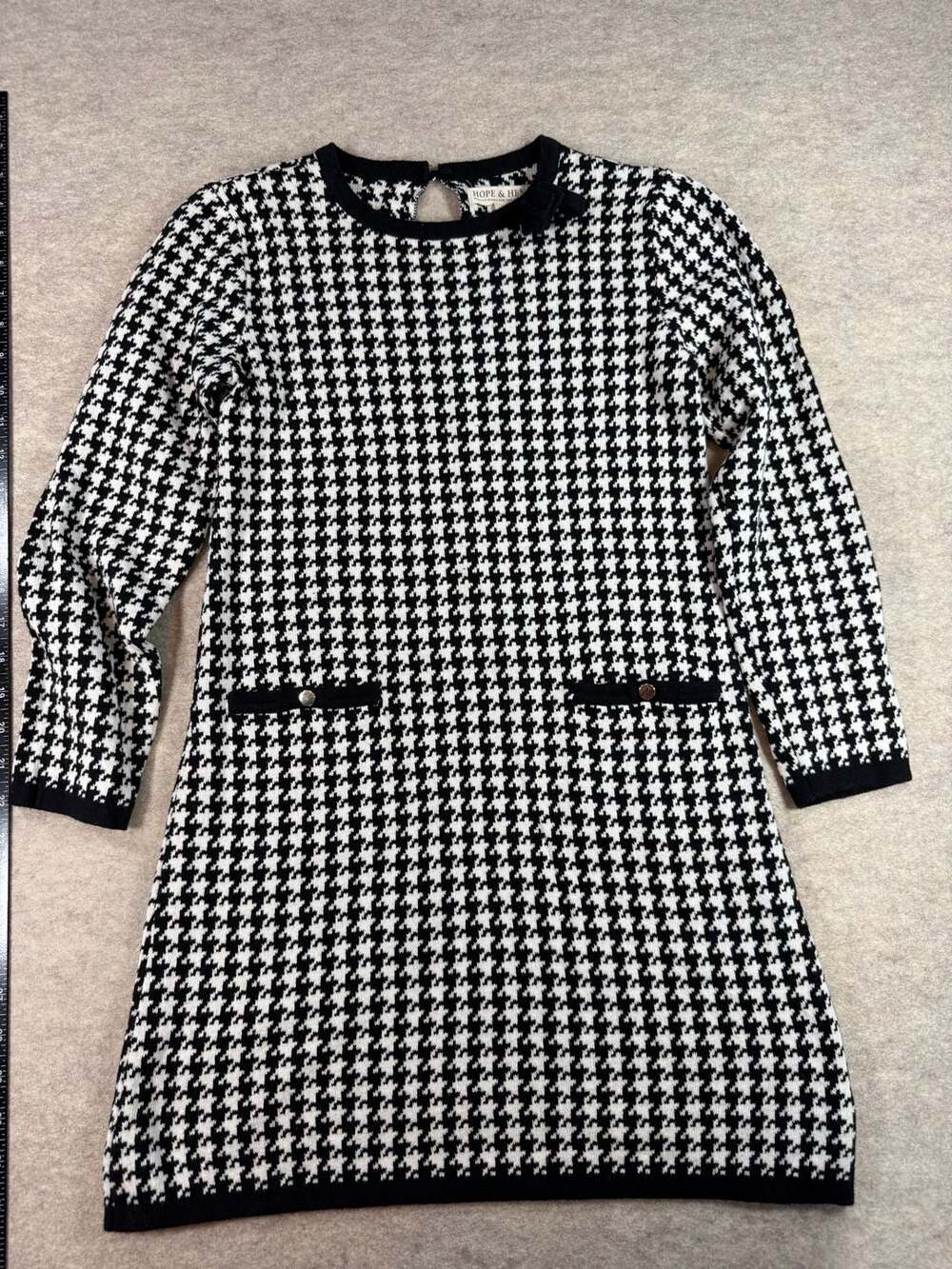 Hope & Henry Girls 10 Houndstooth Sweater Dress Gold Buttons Preppy classic
